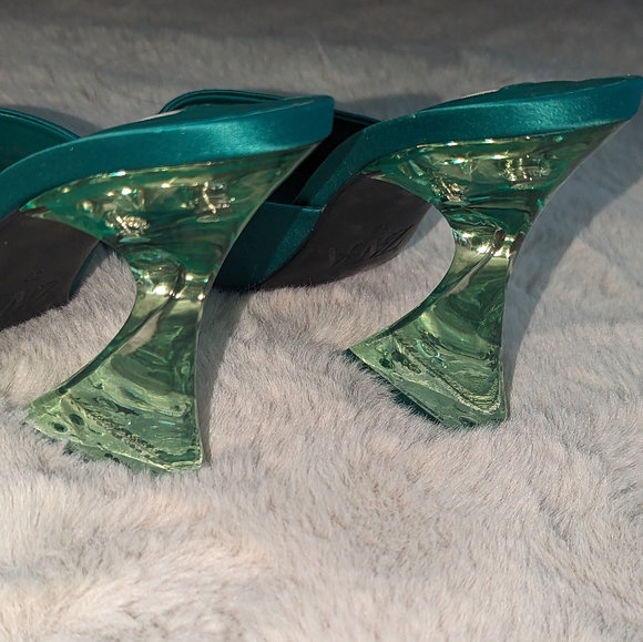 Zara Block Heels - Emerald Green - Picture 11 of 11